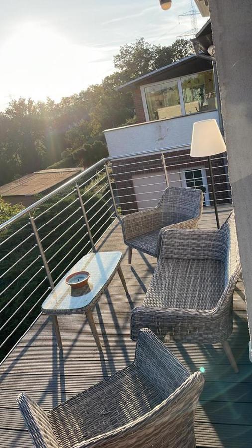 Palais -Mehrgehtnicht-Maisonette Grossweitzschen Bagian luar foto