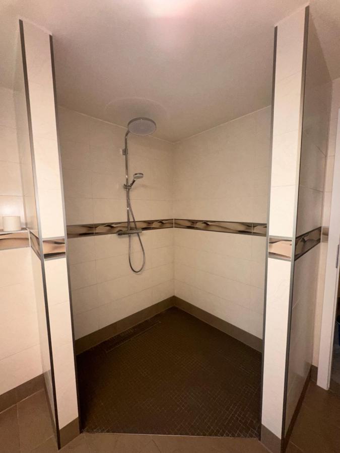 Palais -Mehrgehtnicht-Maisonette Grossweitzschen Bagian luar foto